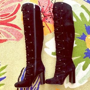 Vince Camuto, lace/zip up “Thanta” boots, black, 8